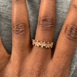 Daisy Flower Pandora Ring